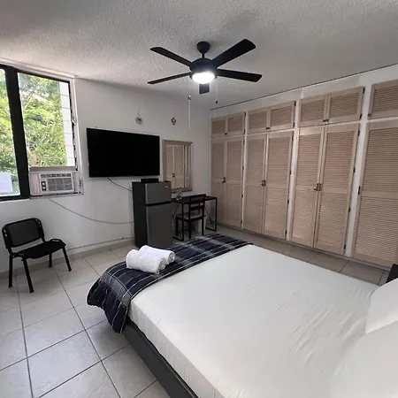 Habitacion Centrica Y Espaciosa En Apartamento Familiar